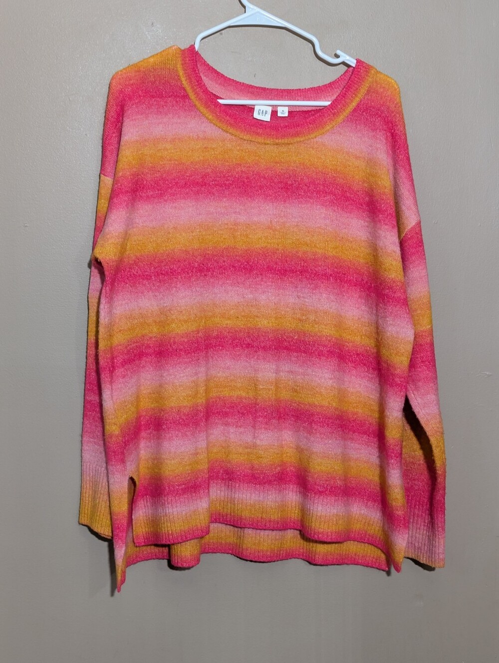 GAP Multi Color Crew Neck Knit Long Sleeve Sweater